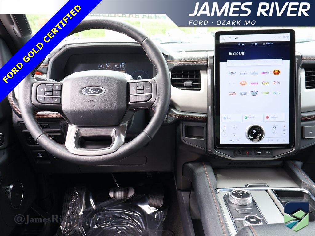 2024 Ford Expedition Timberline photo 17