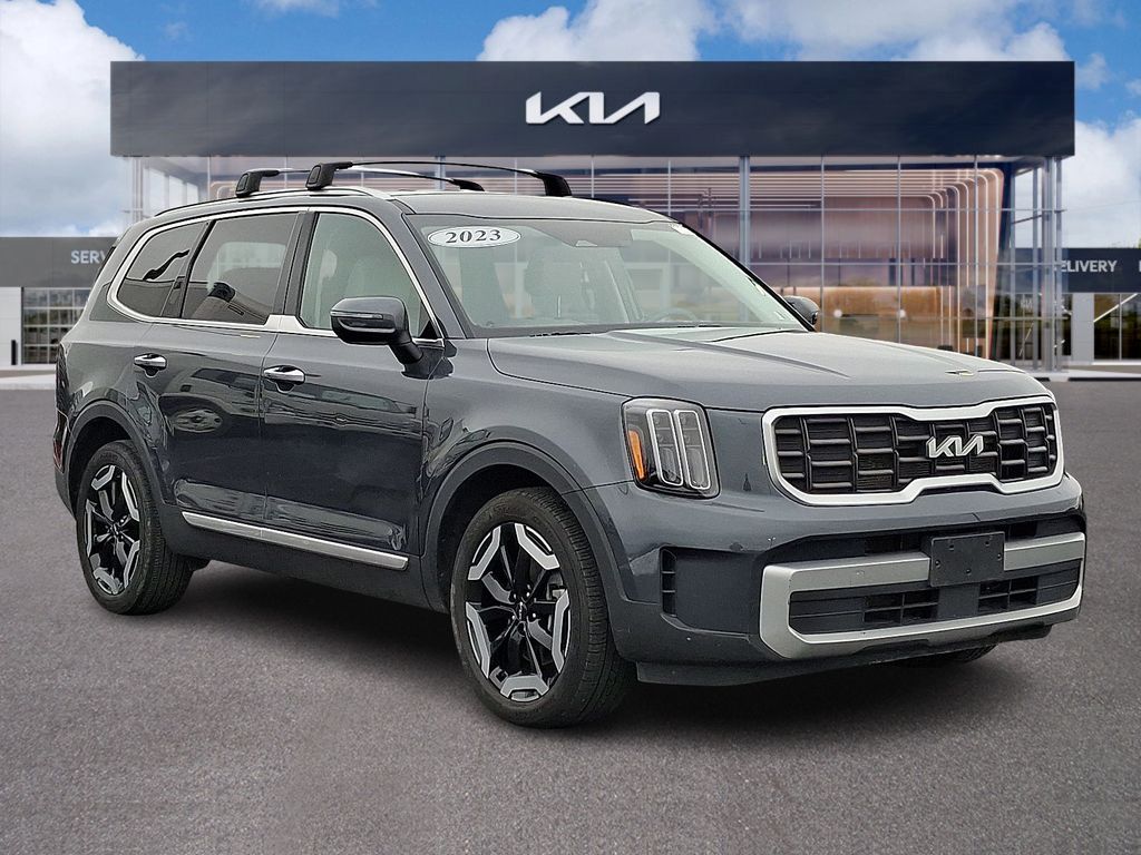 2023 Kia Telluride S's photo
