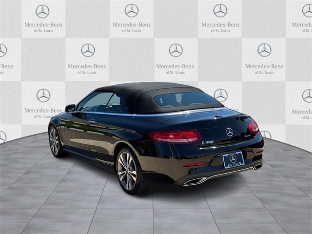 2018 Mercedes Benz C 300 photo 4