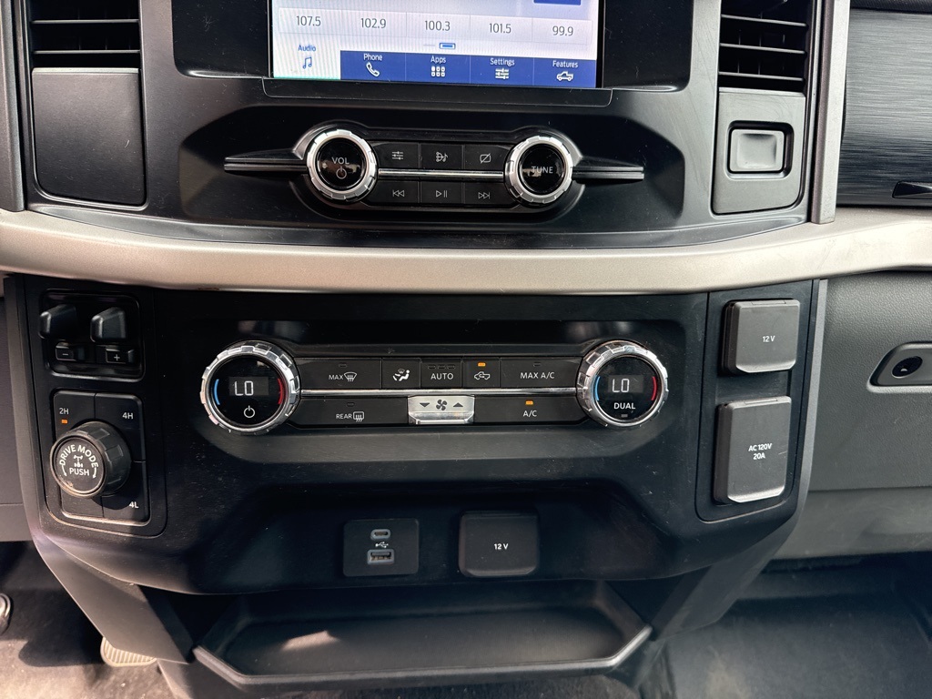 2021 Ford F-150 XLT photo 15