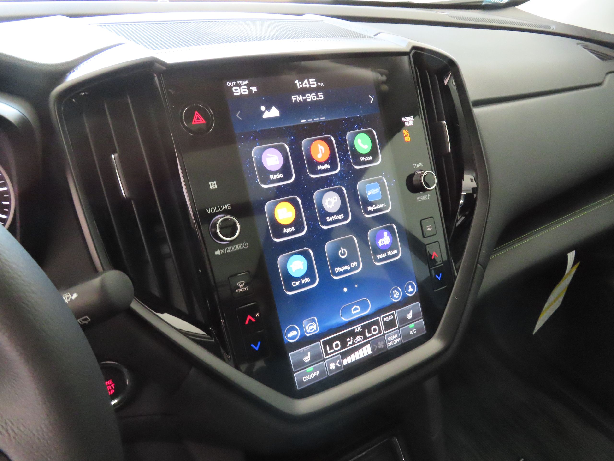 2025 Subaru Ascent Onyx Edition photo 16