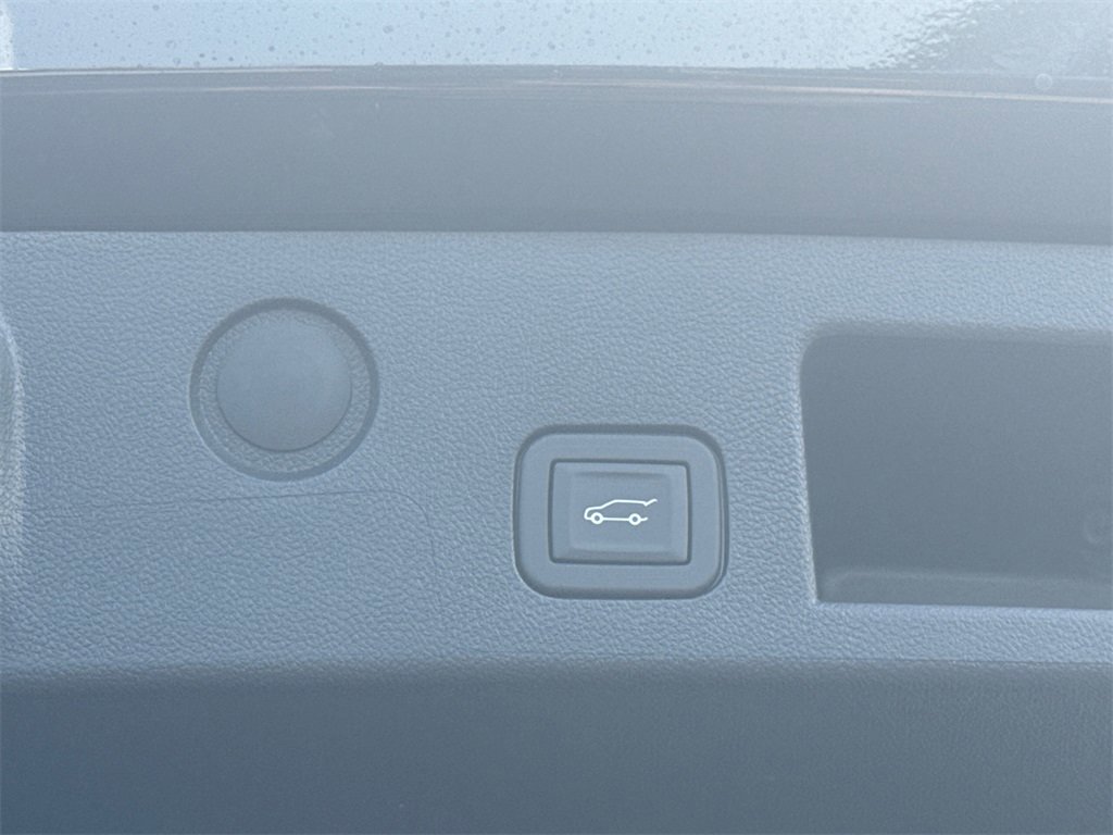 2026 Gmc Terrain Denali photo 24