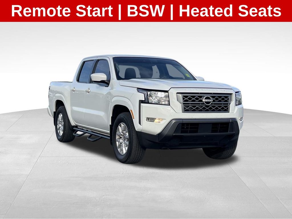 2022 Nissan Frontier SV's photo