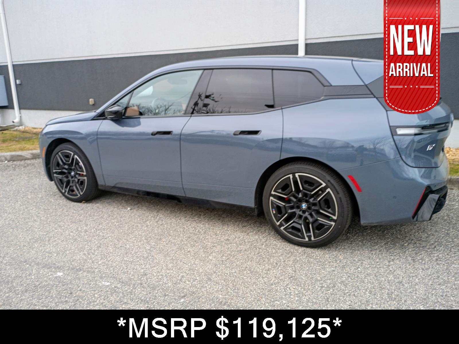 2026 BMW iX M70's photo