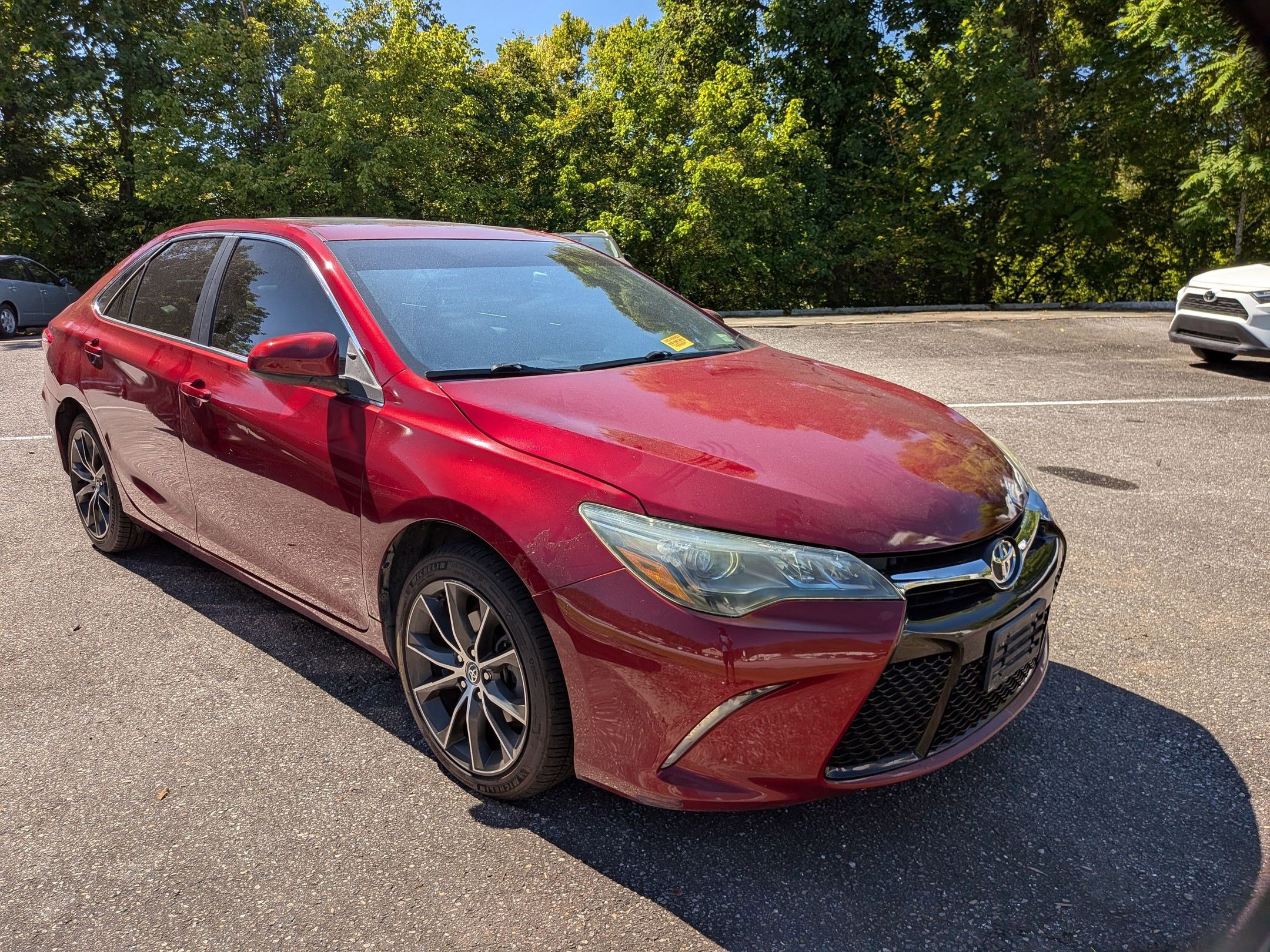 2015 Toyota Camry XSE photo 3
