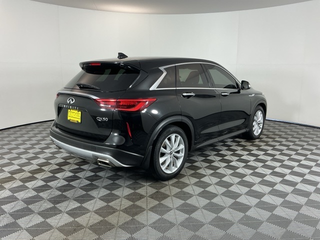 2019 Infiniti QX50 PURE photo 4