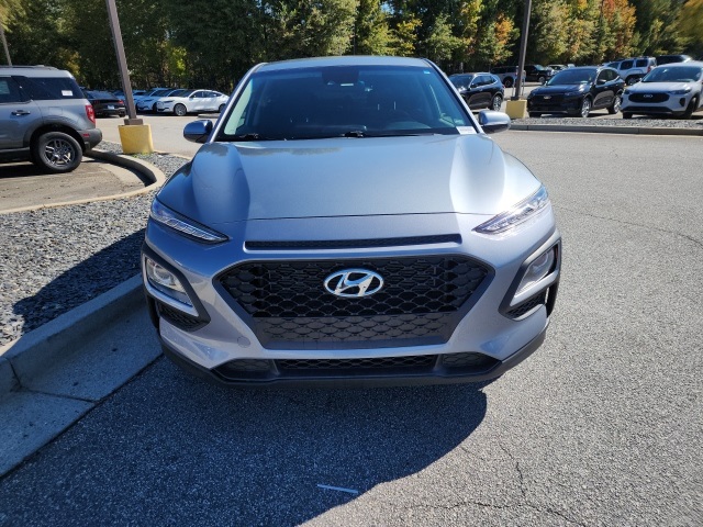2021 Hyundai Kona SE photo 3