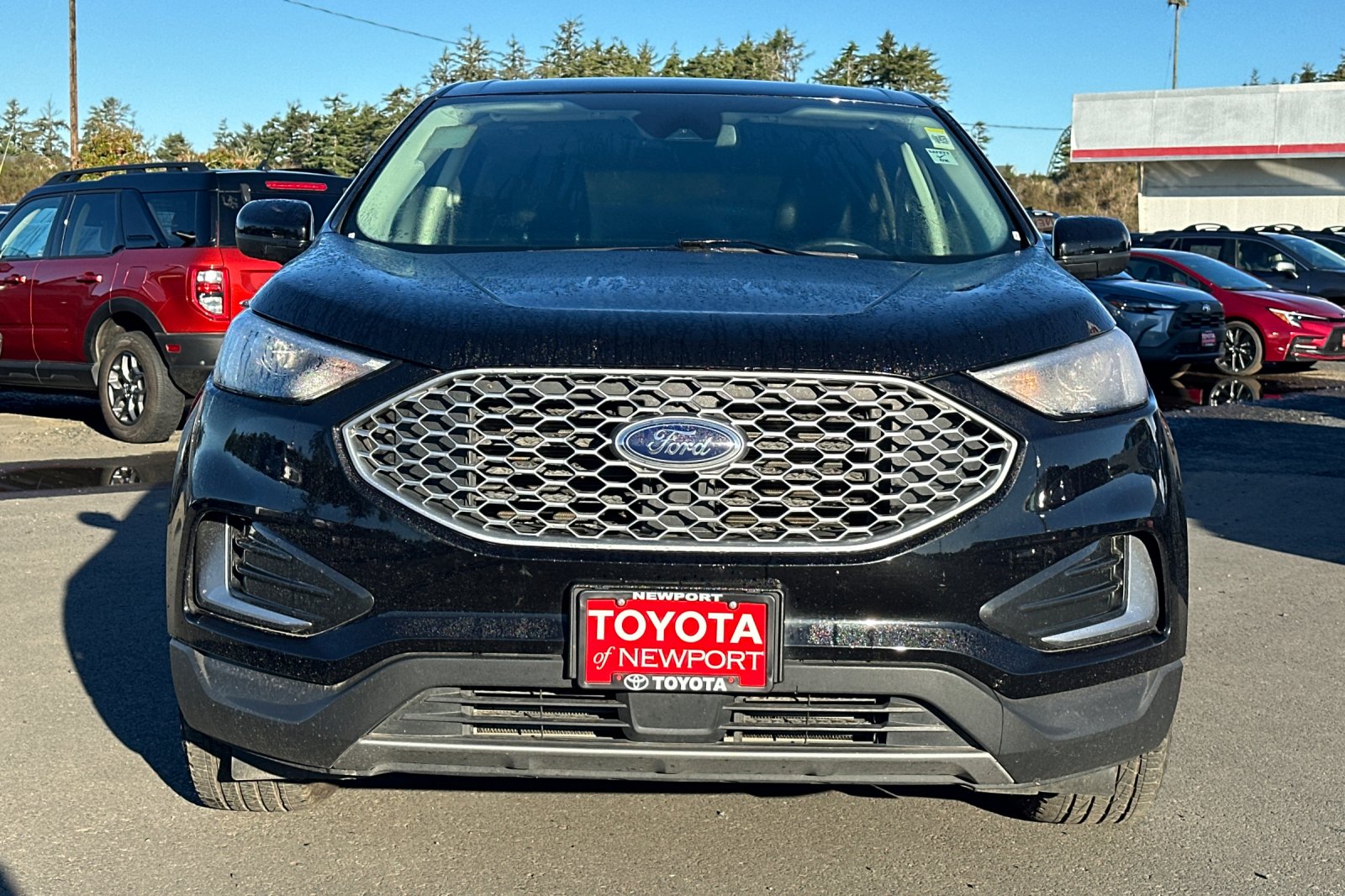 2024 Ford Edge SEL photo 4