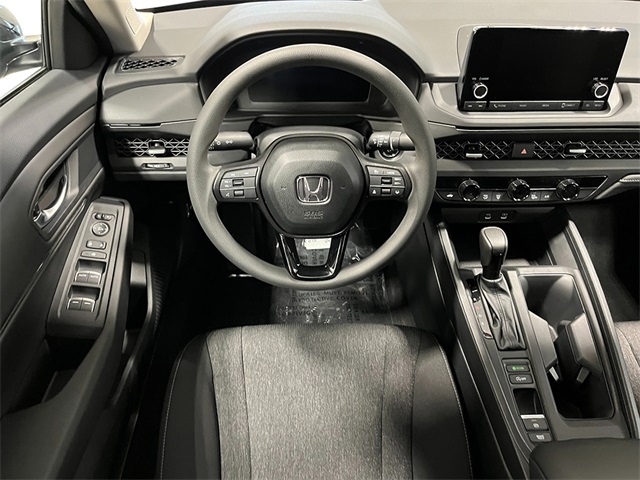 2025 Honda Accord SE photo 15