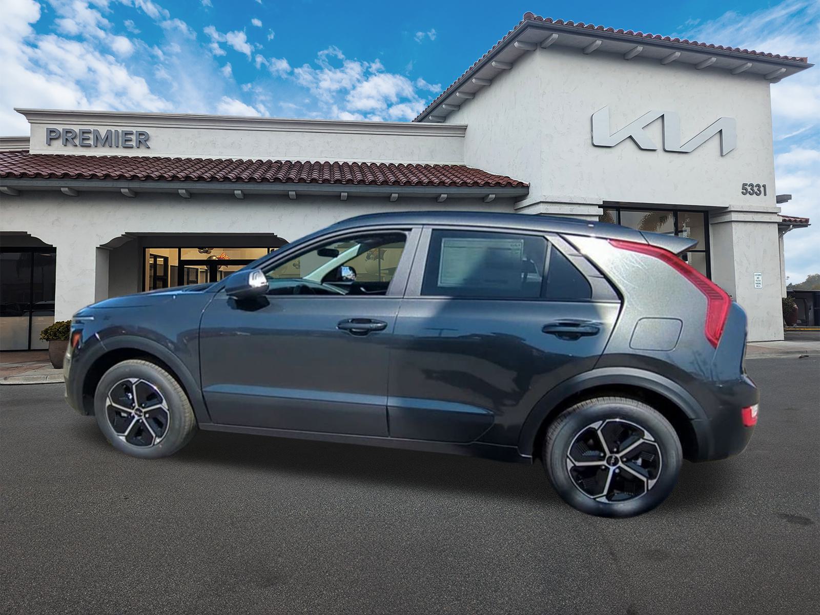 2025 Kia Niro EX photo 4