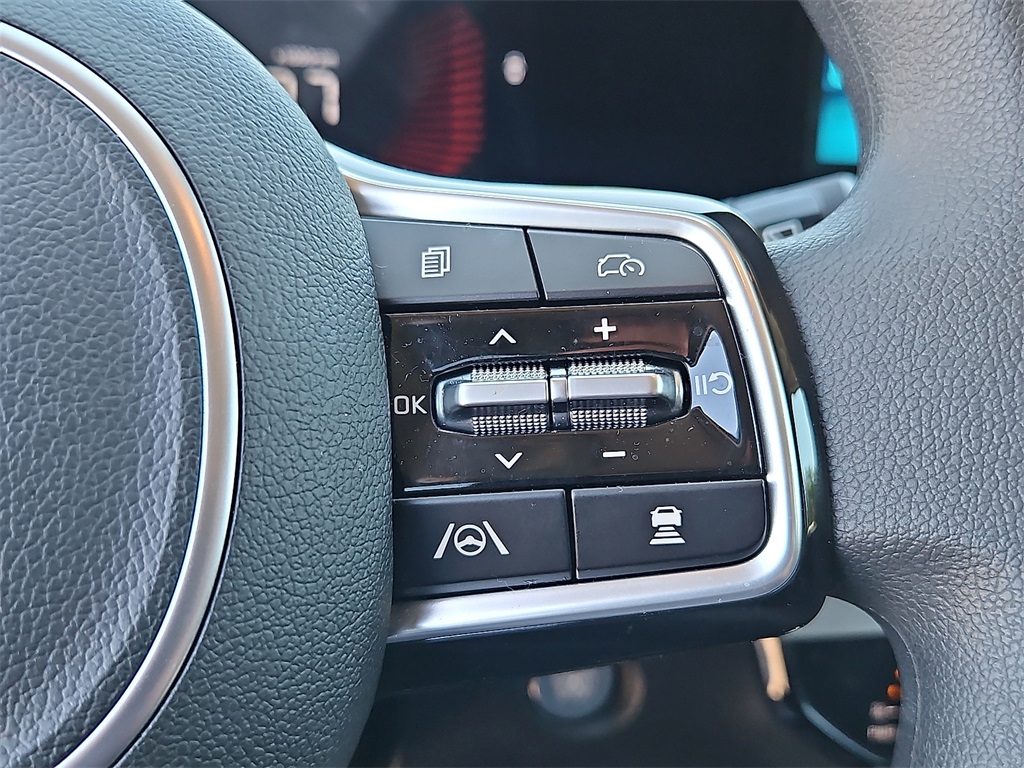 2025 Kia Sorento LX photo 20