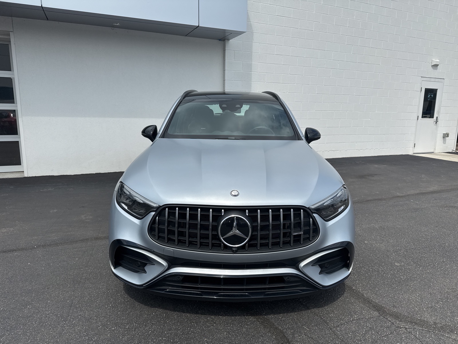 2024 Mercedes Benz GLC 43 AMG 4MATIC photo 3