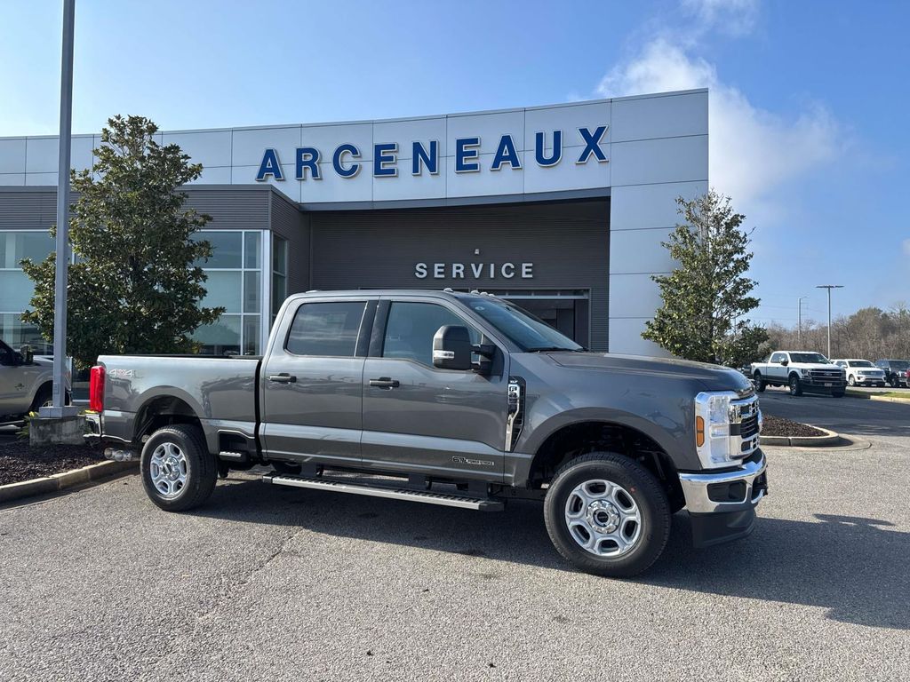 2026 Ford F-250 Super Duty XLT's photo