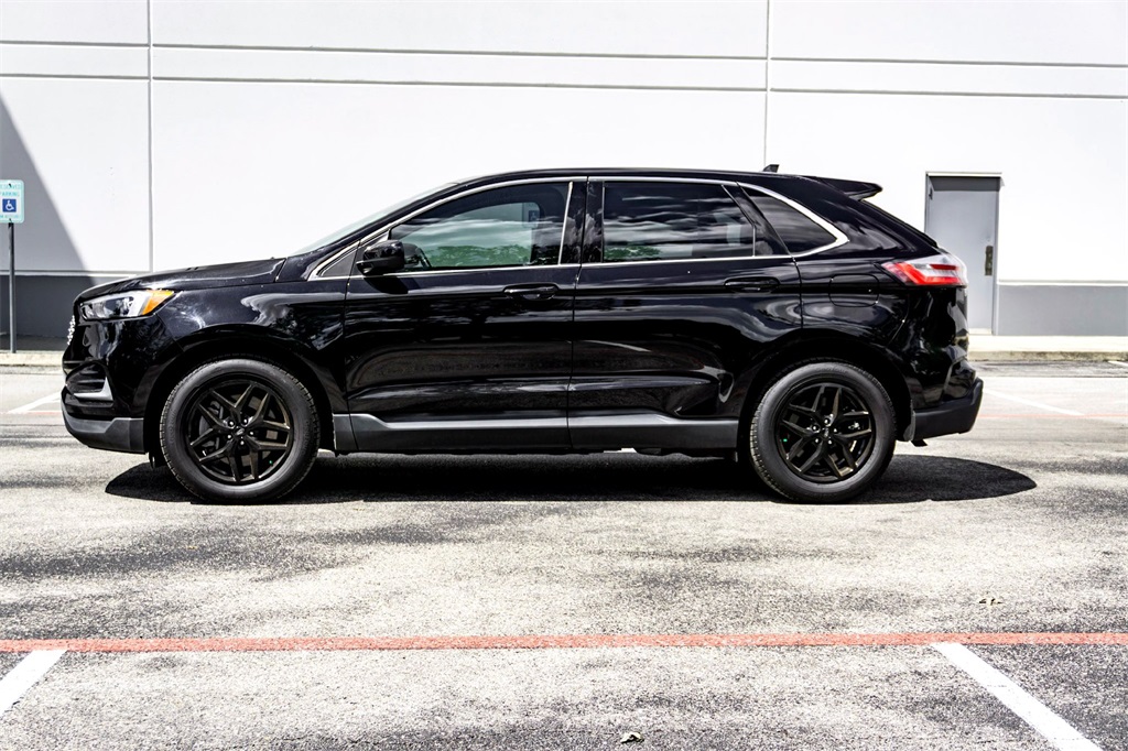 2024 Ford Edge SEL photo 7