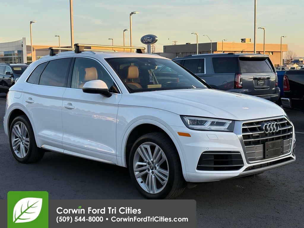 2019 Audi Q5 Premium Plus's photo