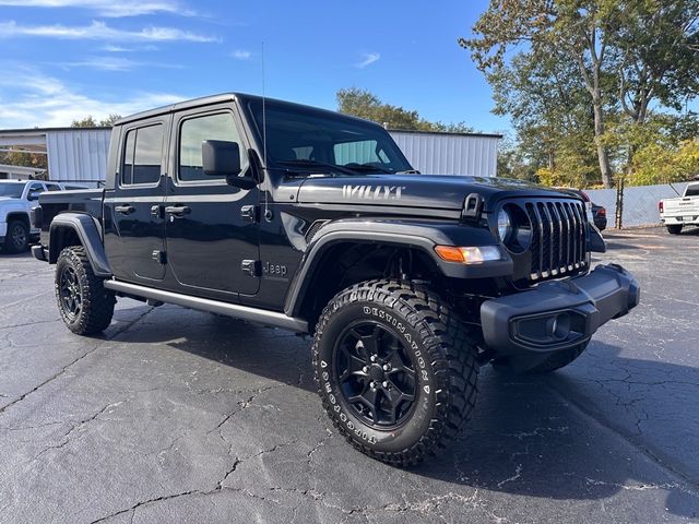2021 Jeep Gladiator Willys photo 2