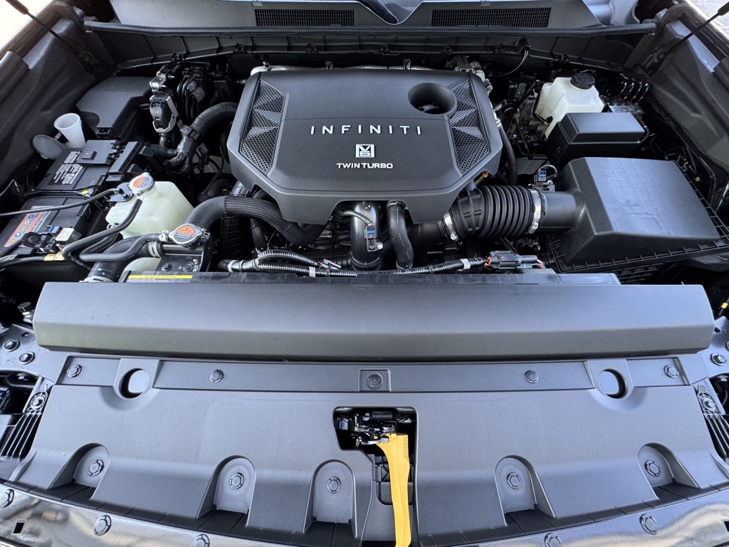 2026 Infiniti QX80 photo 26