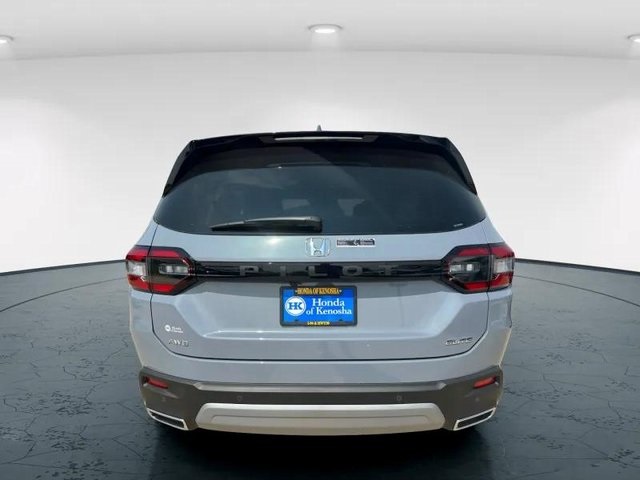 2025 Honda Pilot Elite photo 6