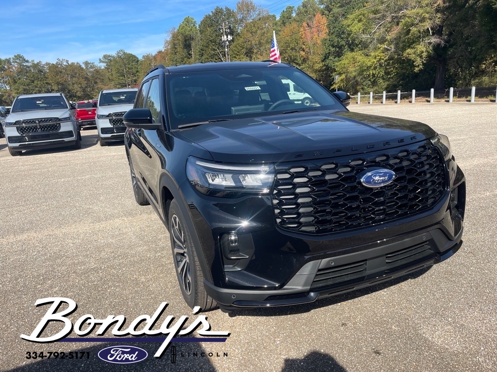 2026 Ford Explorer ST-LINE's photo