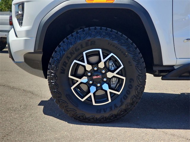 2026 Gmc Canyon AT4X photo 11