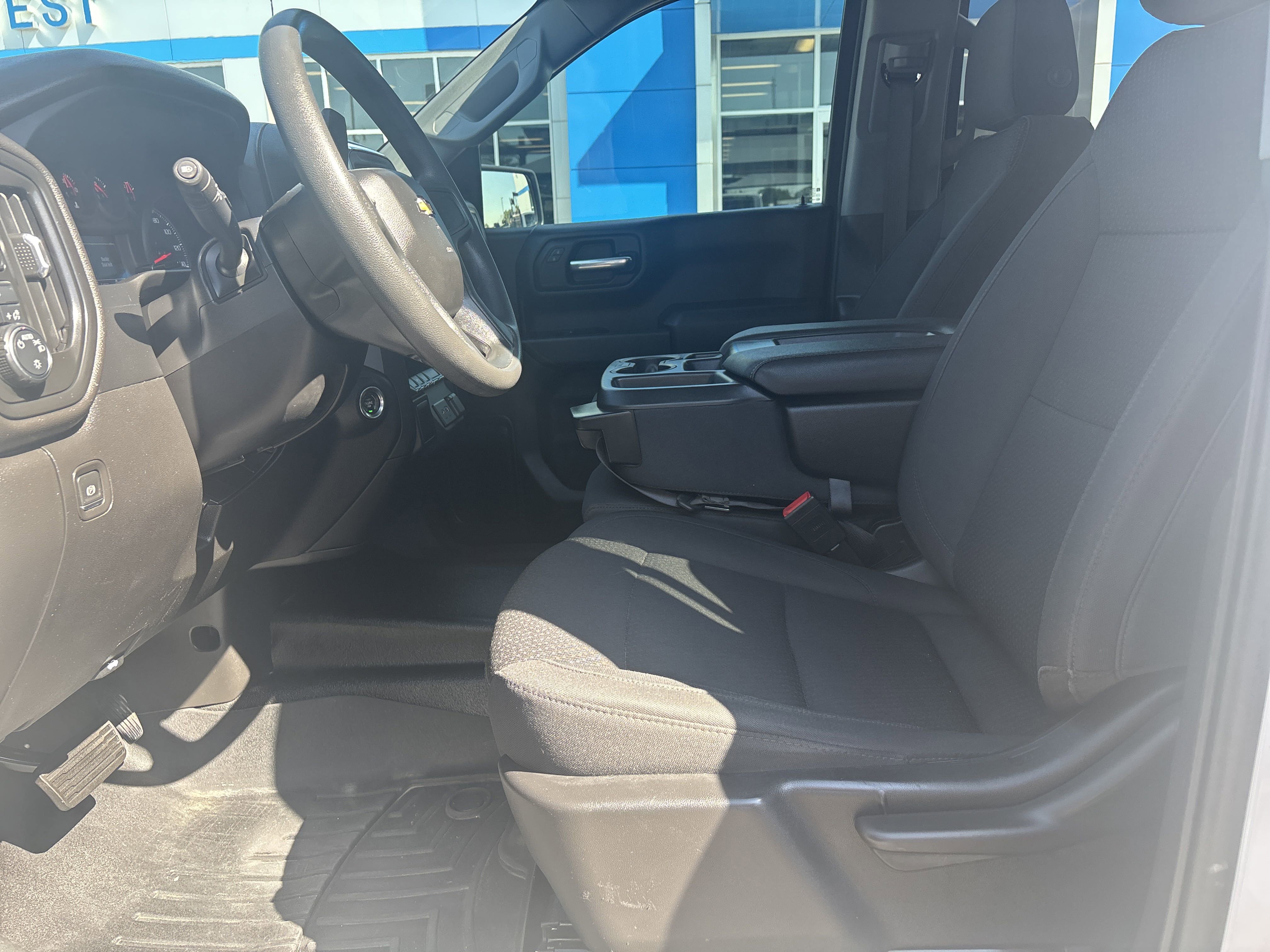 2022 Chevrolet Silverado 1500 Work Truck photo 3