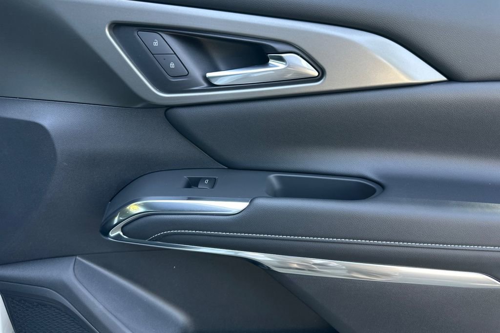 2025 Chevrolet Traverse photo 20