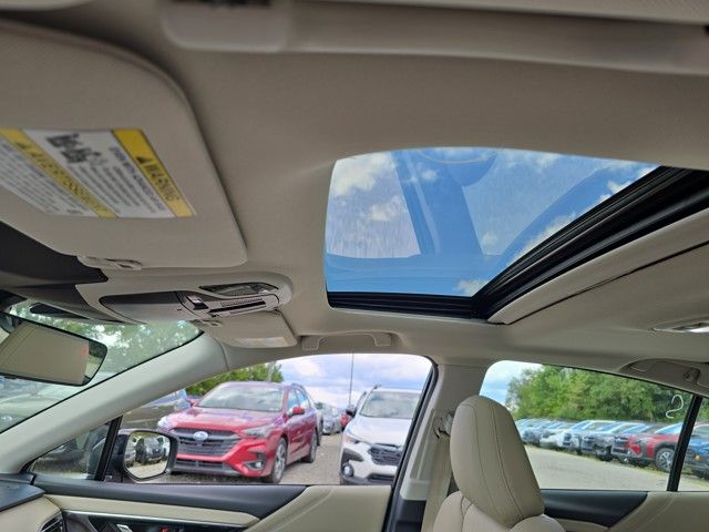 2025 Subaru Legacy Limited photo 4