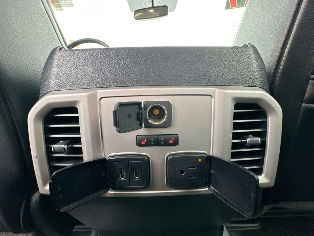 2019 Ford F-250 Lariat photo 19