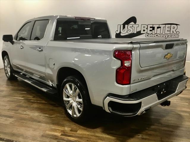 2022 Chevrolet Silverado 1500 High Country photo 22