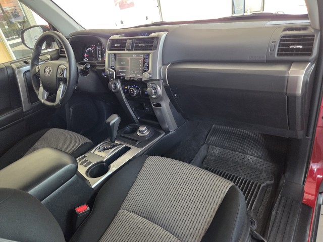 2024 Toyota 4Runner SR5 photo 38