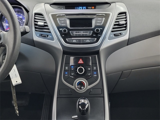 2016 Hyundai Elantra SE photo 20