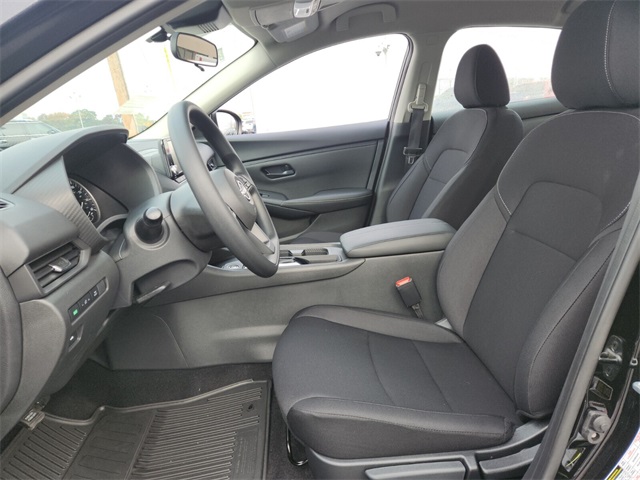 2025 Nissan Sentra S photo 4