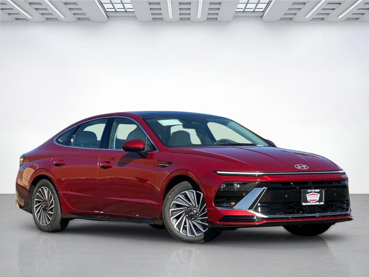 2025 Hyundai Sonata Hybrid Limited photo 2