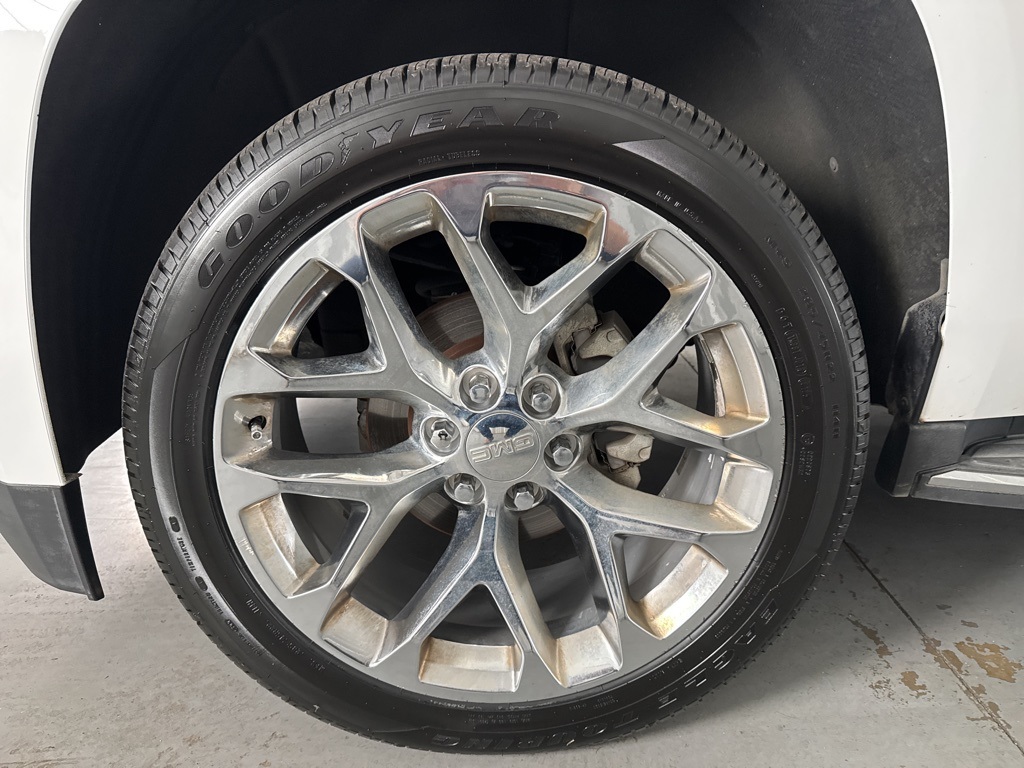 2018 Gmc Yukon XL SLE photo 4