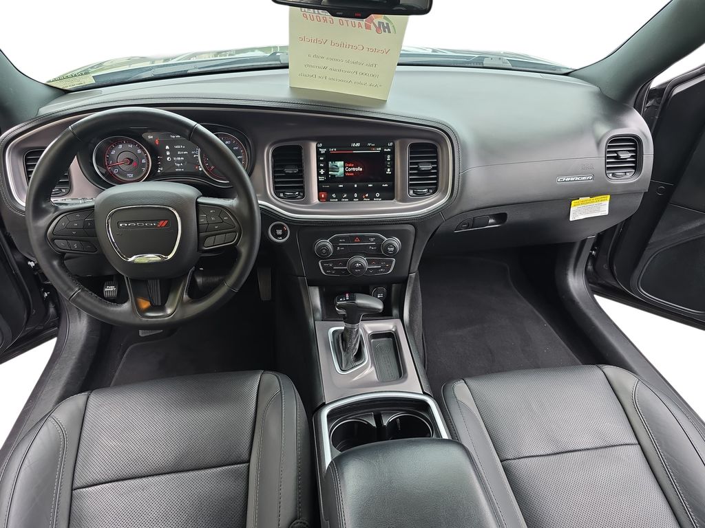 2022 Dodge Charger SXT photo 9