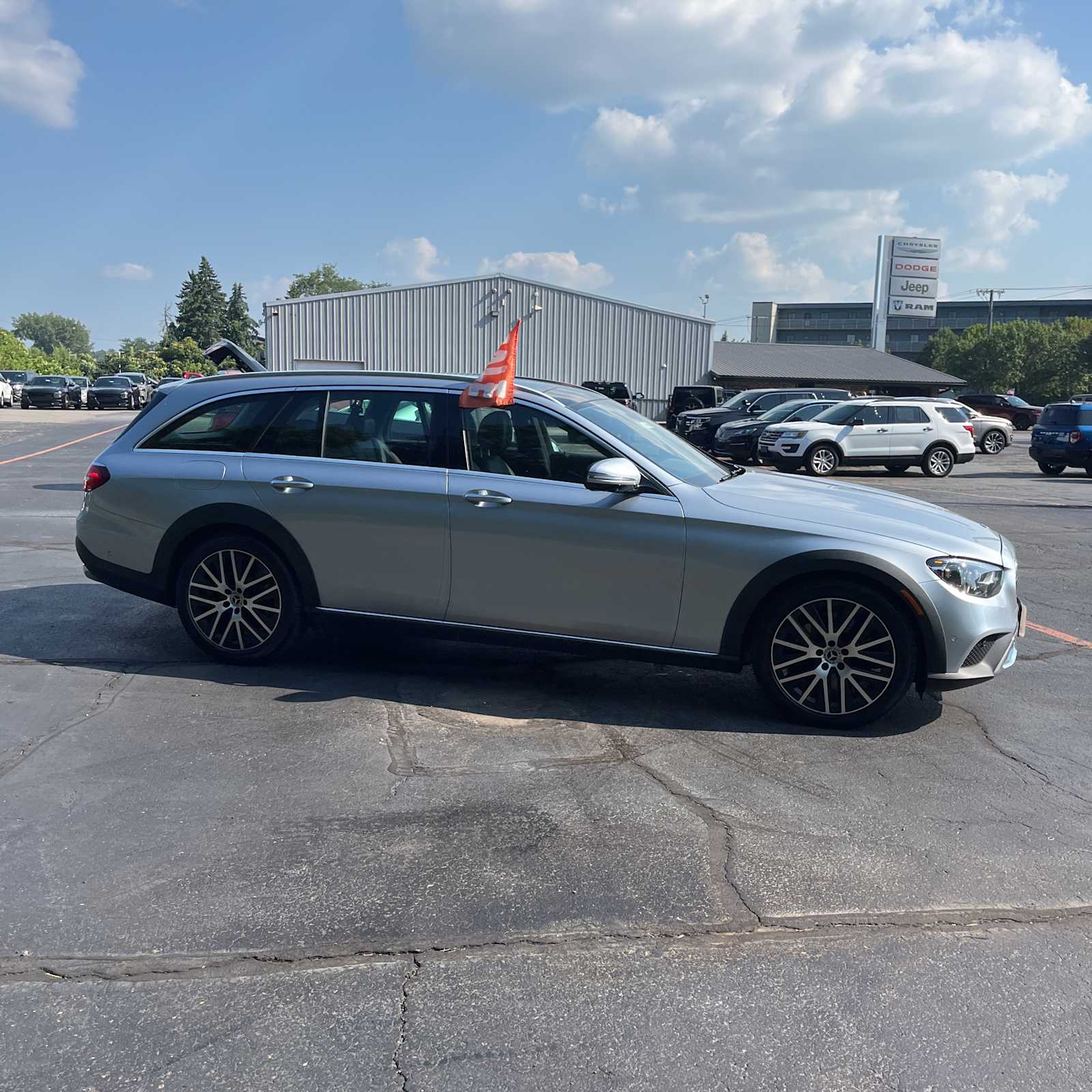 2021 Mercedes Benz E 450 4MATIC photo 4