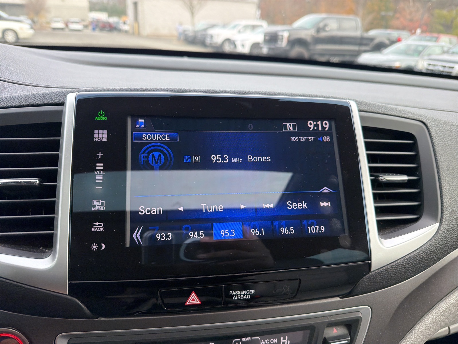 2016 Honda Pilot EX-L photo 4