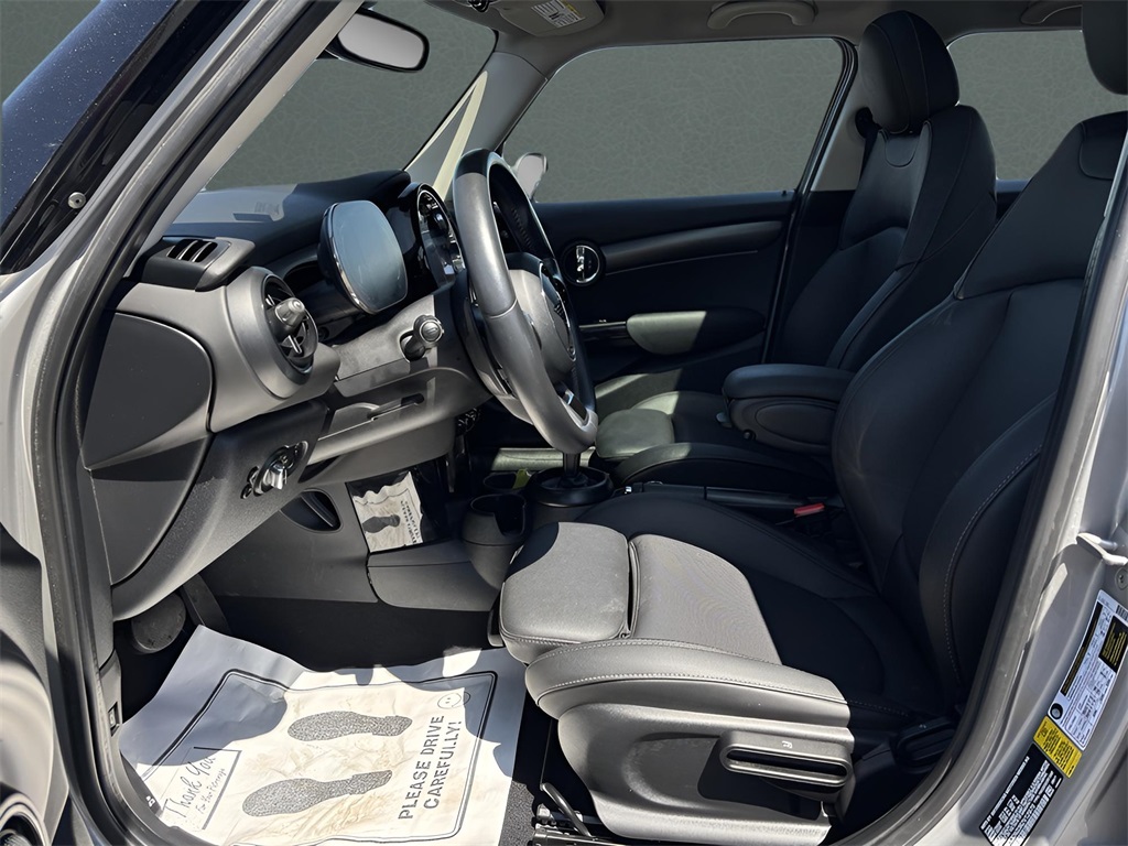 2024 Mini Cooper 4 Door Hardtop Signature photo 12