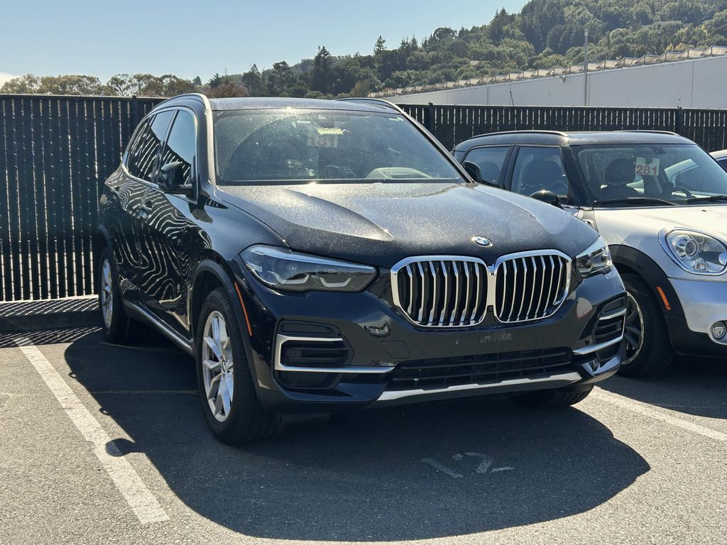 2022 Bmw X5 xDrive40i photo 2