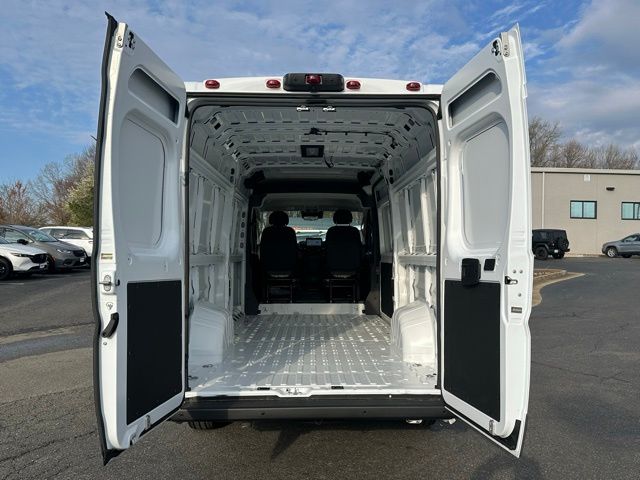 2025 Ram ProMaster 3500 Cargo Van photo 10