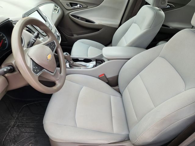2018 Chevrolet Malibu photo 13