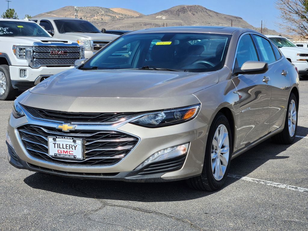 2022 Chevrolet Malibu 1LT photo 4