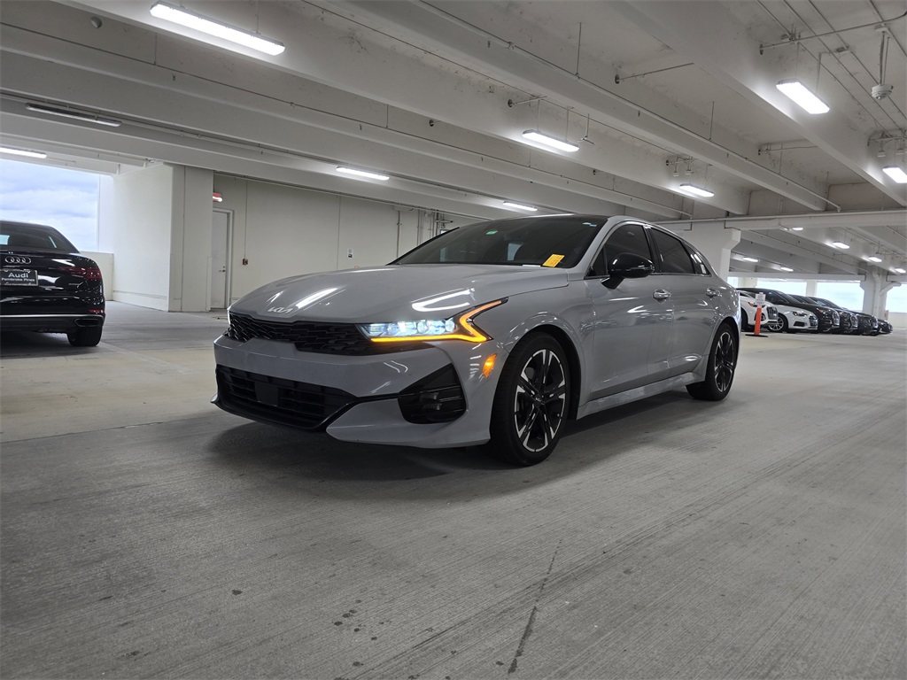2022 Kia K5 GT-Line