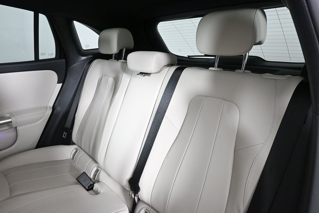 2026 Mercedes Benz GLA 250 photo 17