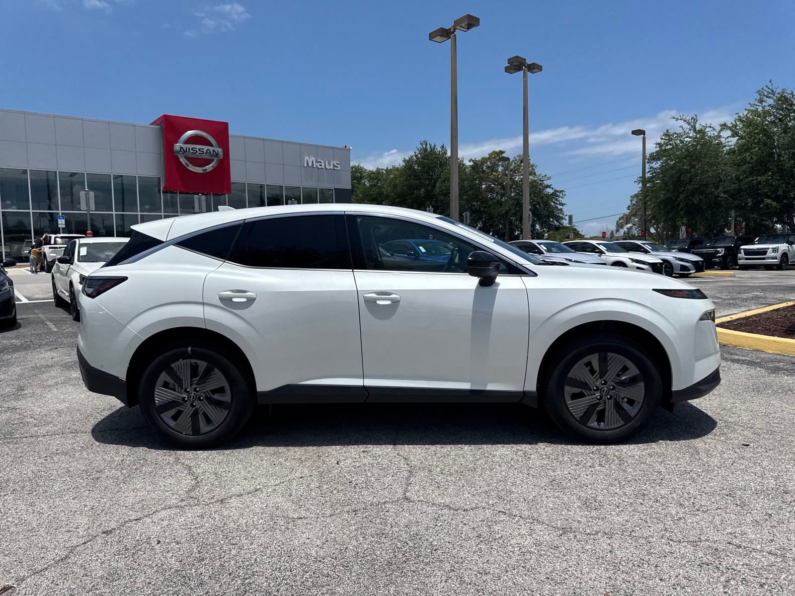 2025 Nissan Murano SL photo 4