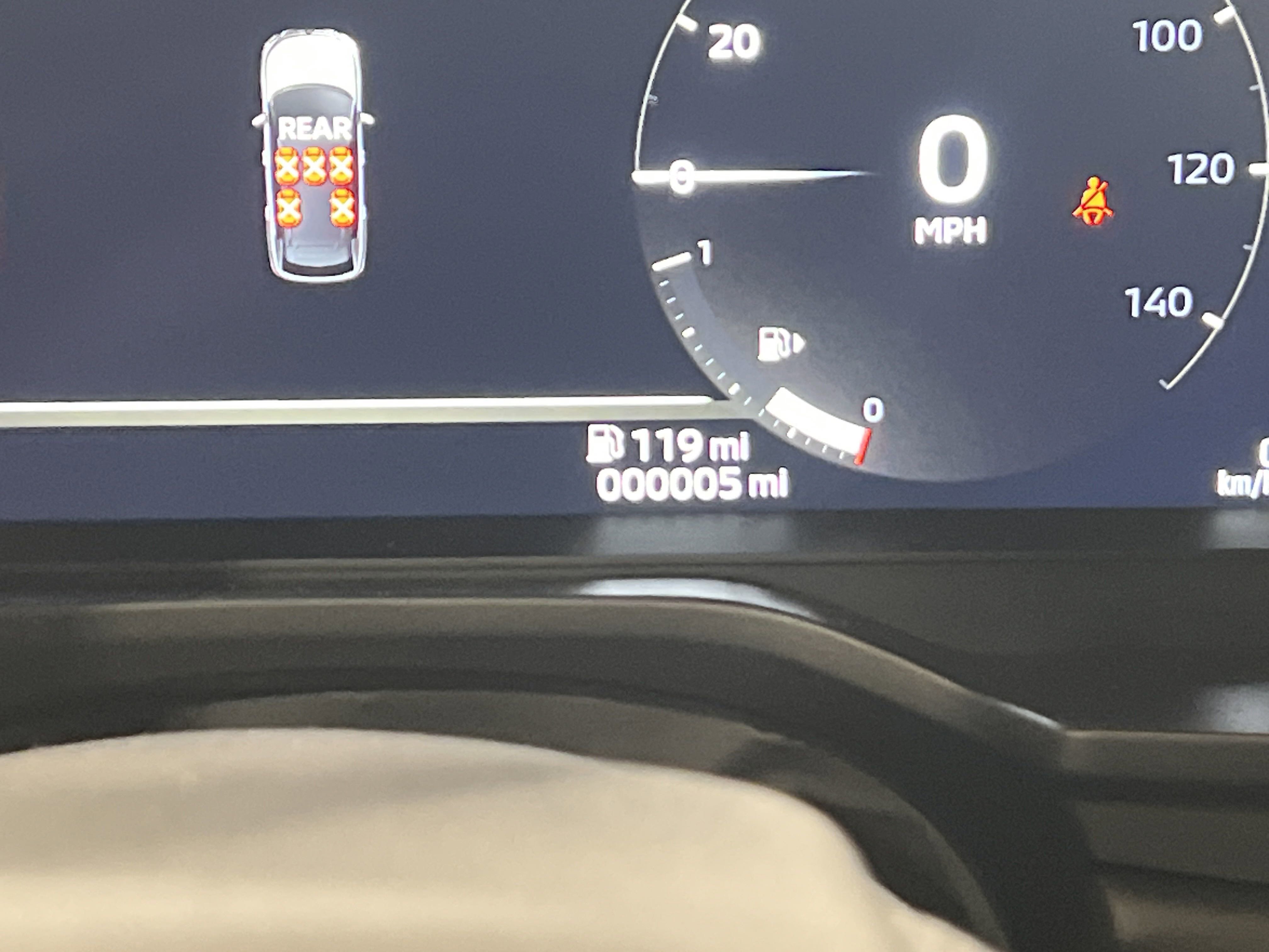 2025 Mitsubishi Outlander SEL photo 19