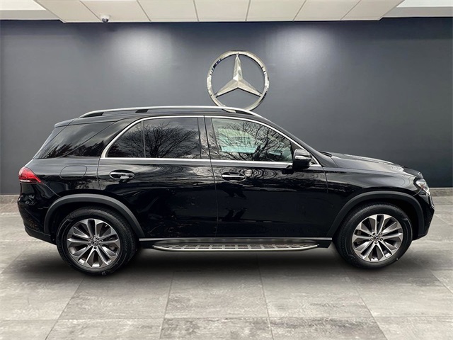 2022 Mercedes Benz GLE 350 4MATIC photo 2