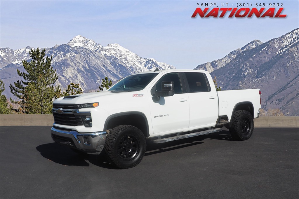2024 Chevrolet Silverado 2500HD LT's photo