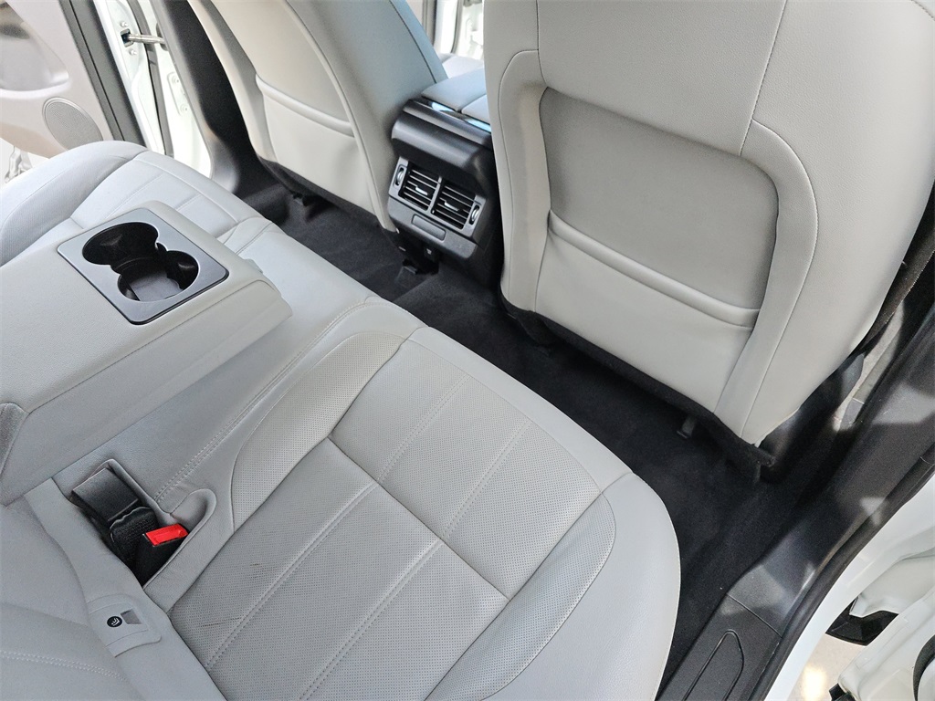 2020 Land Rover Range Rover Evoque S photo 10