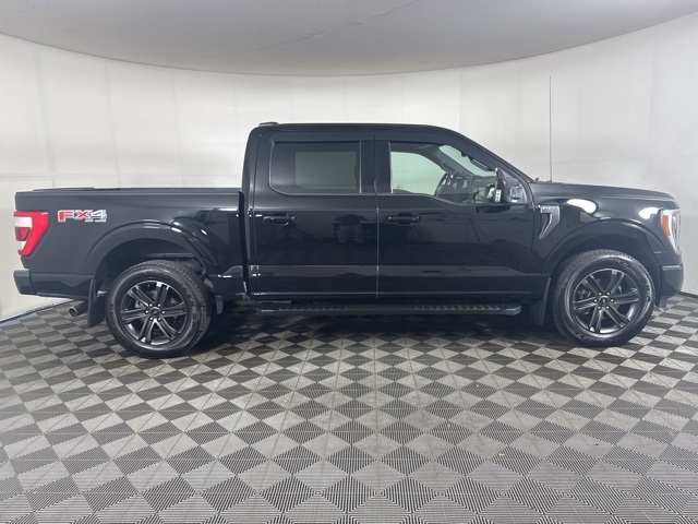 2022 Ford F-150 Lariat photo 2